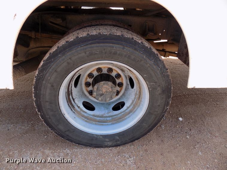 image for item DD6052 2008 Dodge Ram 5500 utility bed truck