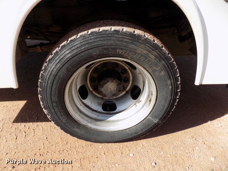 image for item DD6052 2008 Dodge Ram 5500 utility bed truck