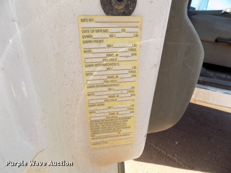 image for item DD6052 2008 Dodge Ram 5500 utility bed truck