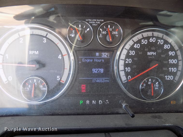 image for item DD6053 2011 Dodge Ram 5500 bucket truck