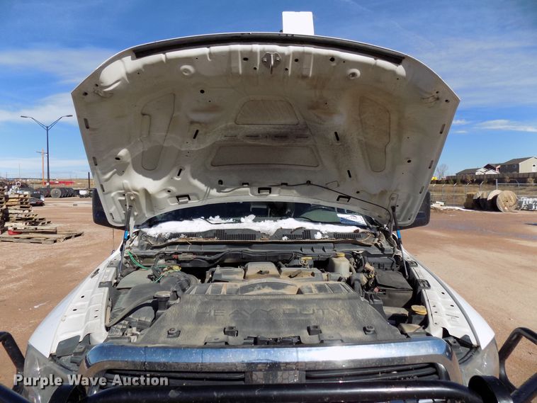 image for item DD6053 2011 Dodge Ram 5500 bucket truck