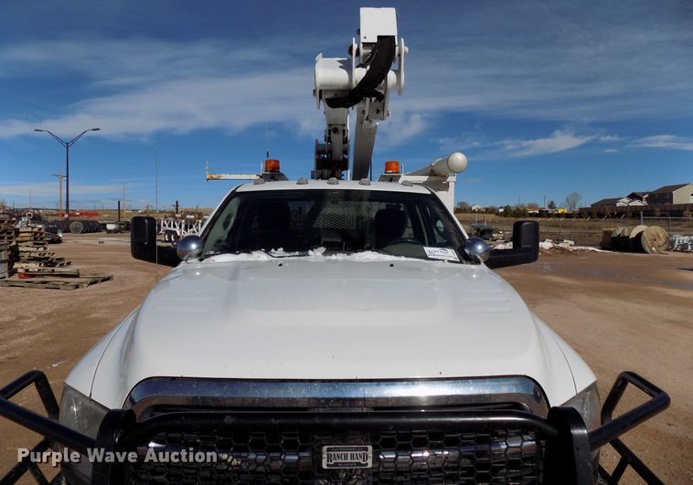 image for item DD6053 2011 Dodge Ram 5500 bucket truck