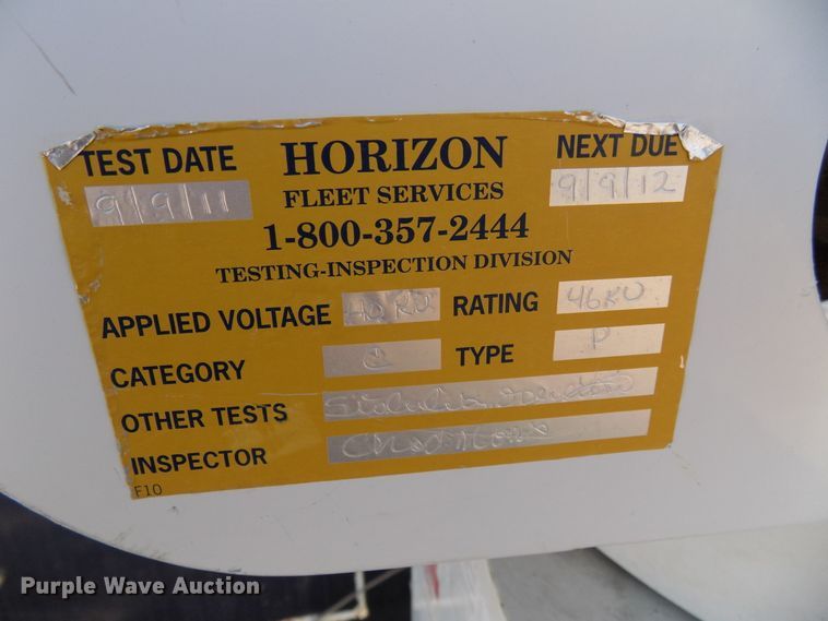 image for item DD6053 2011 Dodge Ram 5500 bucket truck