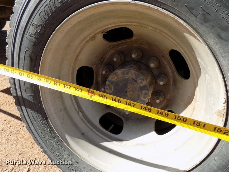 image for item DD6053 2011 Dodge Ram 5500 bucket truck