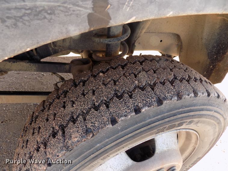 image for item DD6053 2011 Dodge Ram 5500 bucket truck