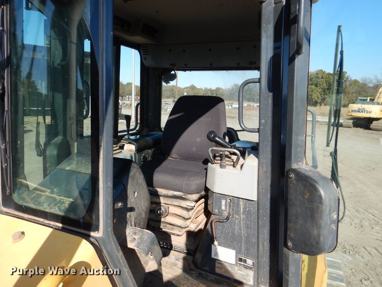 image for item DE4030 2008 Komatsu D51EX-22 dozer