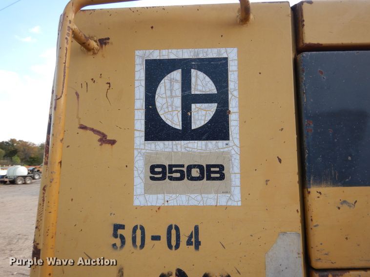 image for item DE4032 1981 Caterpillar 950B wheel loader