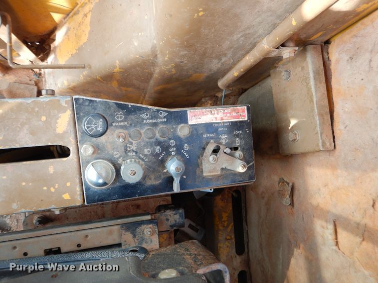 image for item DE4033 1978 Caterpillar 12G motor grader