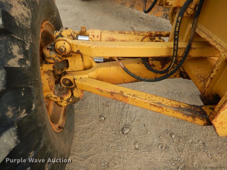 image for item DE4033 1978 Caterpillar 12G motor grader