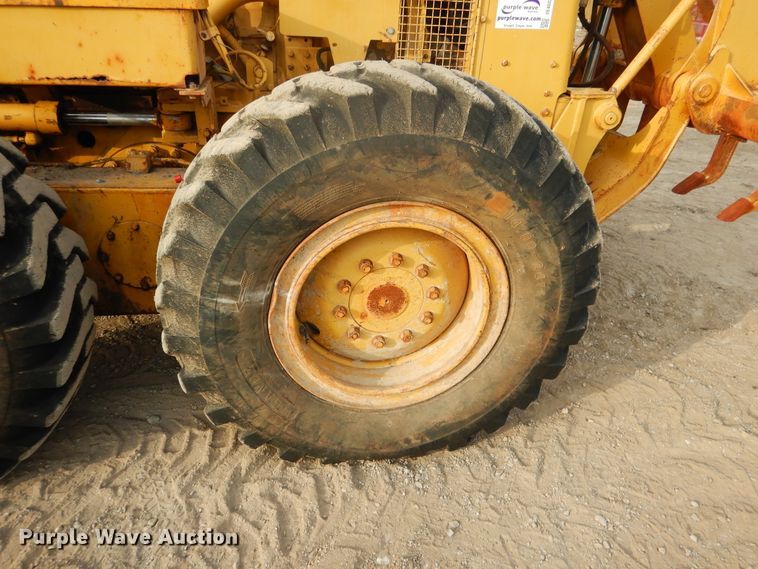 image for item DE4033 1978 Caterpillar 12G motor grader