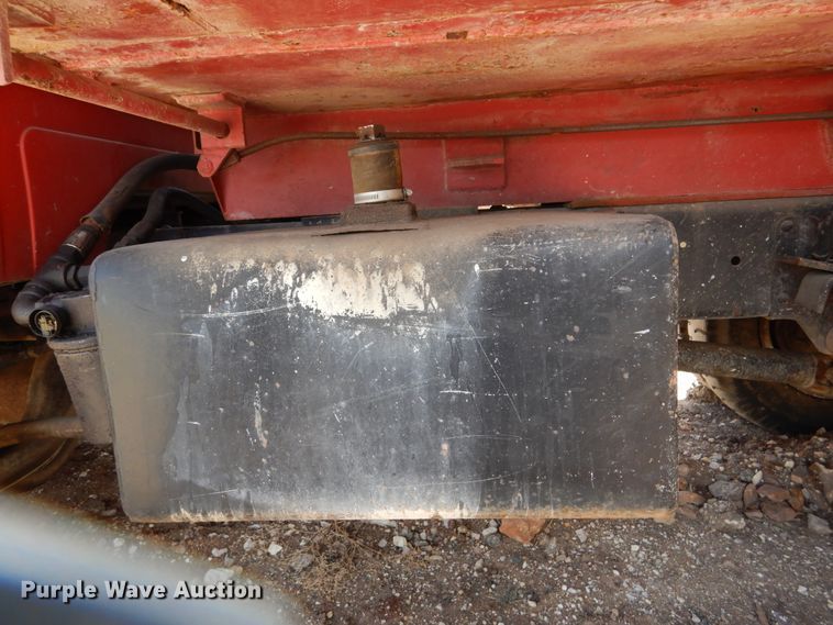 image for item DF2569 1980 GMC dump truck