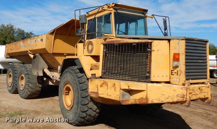 image for item DF2589 1993 Volvo A35 haul truck