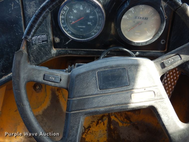 image for item DF2589 1993 Volvo A35 haul truck