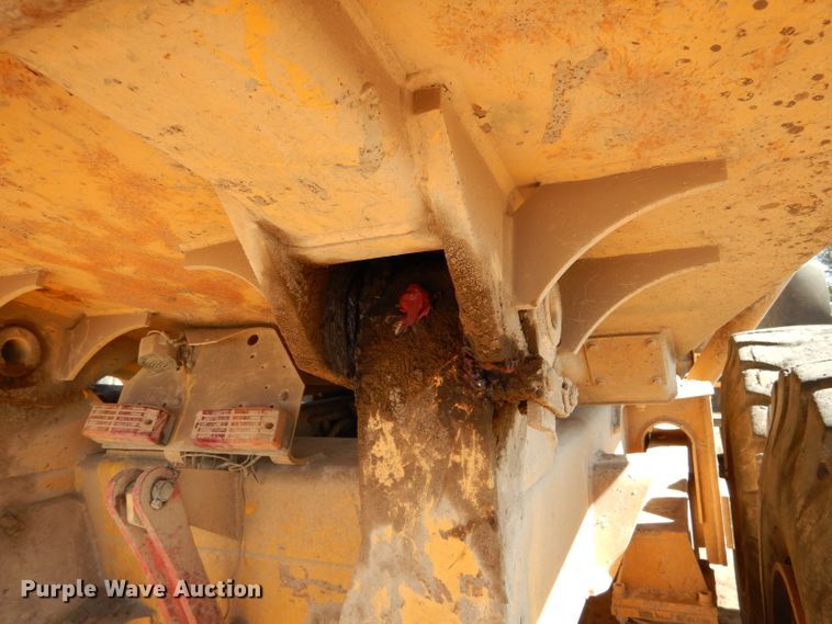 image for item DF2589 1993 Volvo A35 haul truck