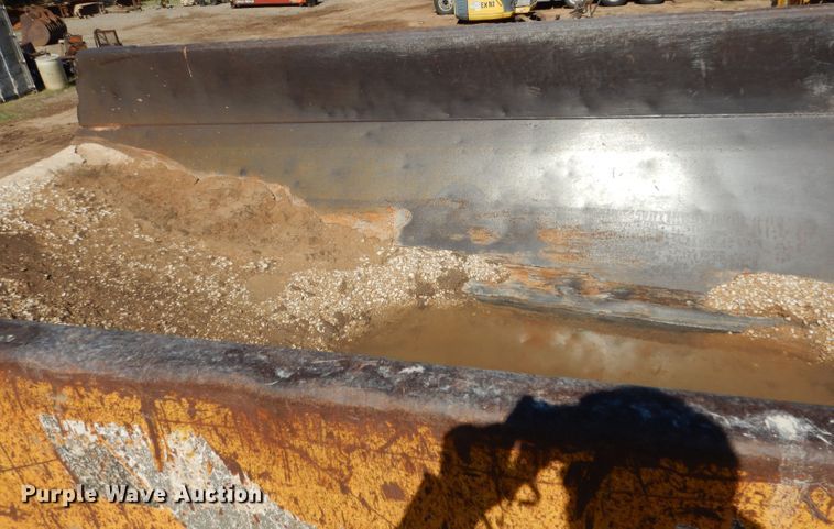 image for item DF2589 1993 Volvo A35 haul truck