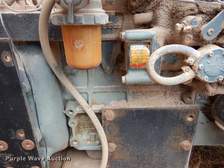 image for item DF2590 1990 Laymor 6HB broom