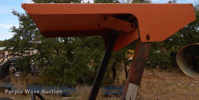 image for item DF2590 1990 Laymor 6HB broom