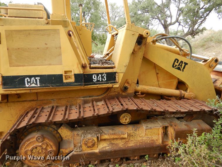 image for item DF2591 Caterpillar 943 track loader