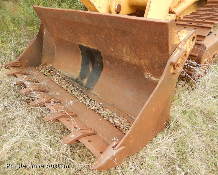 image for item DF2591 Caterpillar 943 track loader