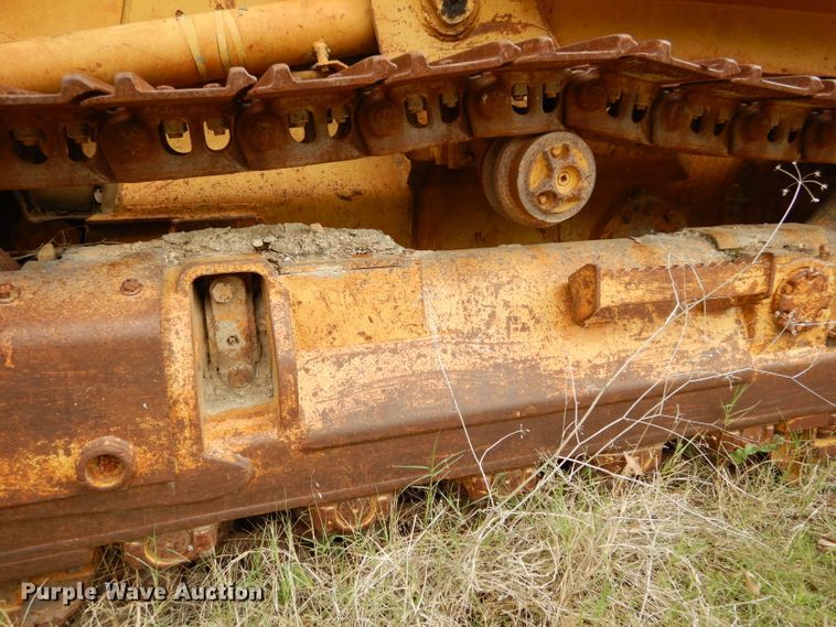 image for item DF2591 Caterpillar 943 track loader