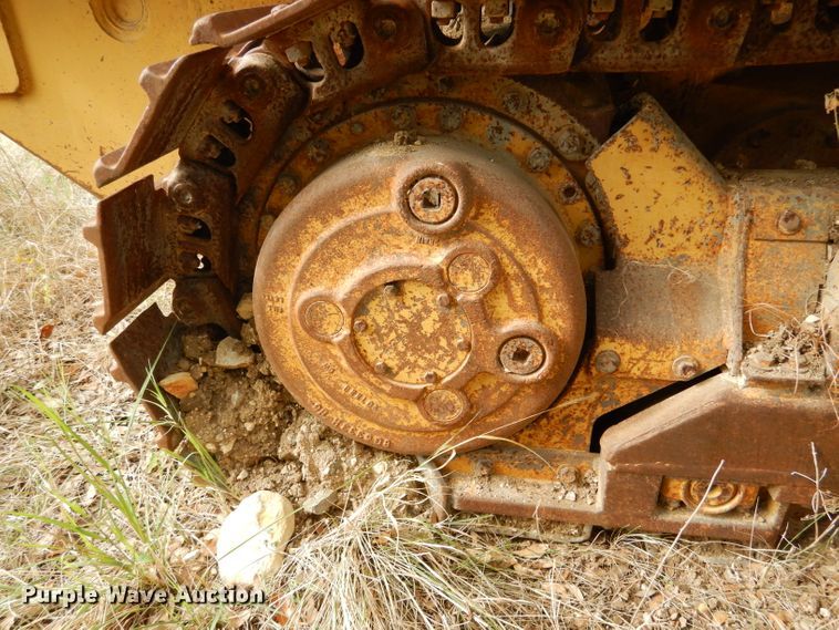 image for item DF2591 Caterpillar 943 track loader