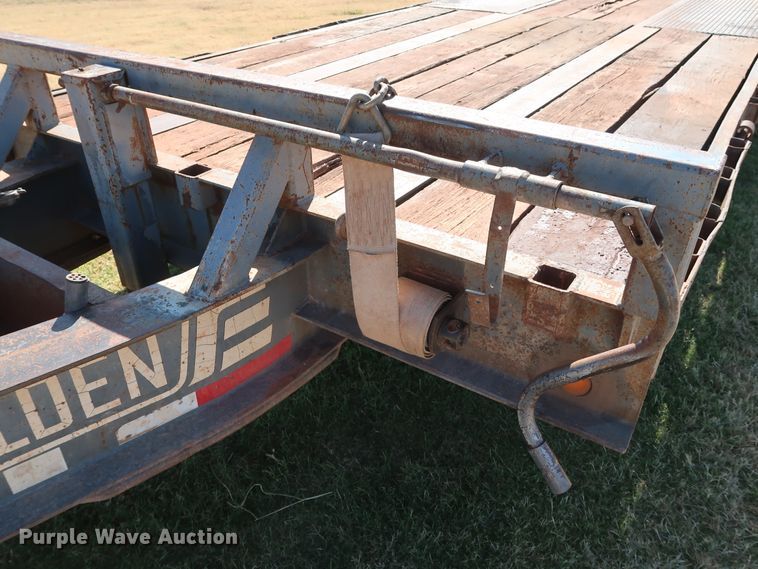 image for item DG4232 1998 Holden TDO40 equipment trailer