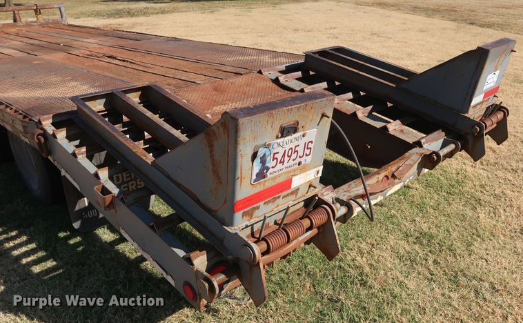 image for item DG4232 1998 Holden TDO40 equipment trailer