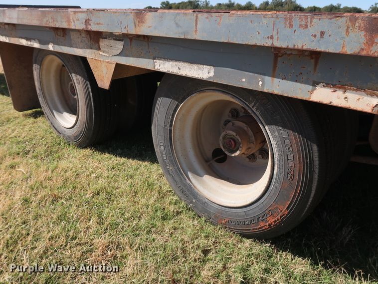 image for item DG4232 1998 Holden TDO40 equipment trailer