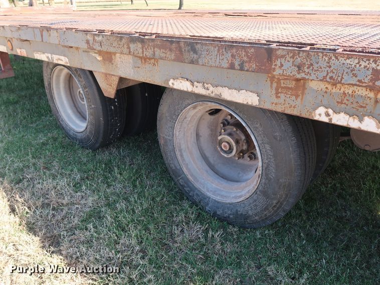 image for item DG4232 1998 Holden TDO40 equipment trailer
