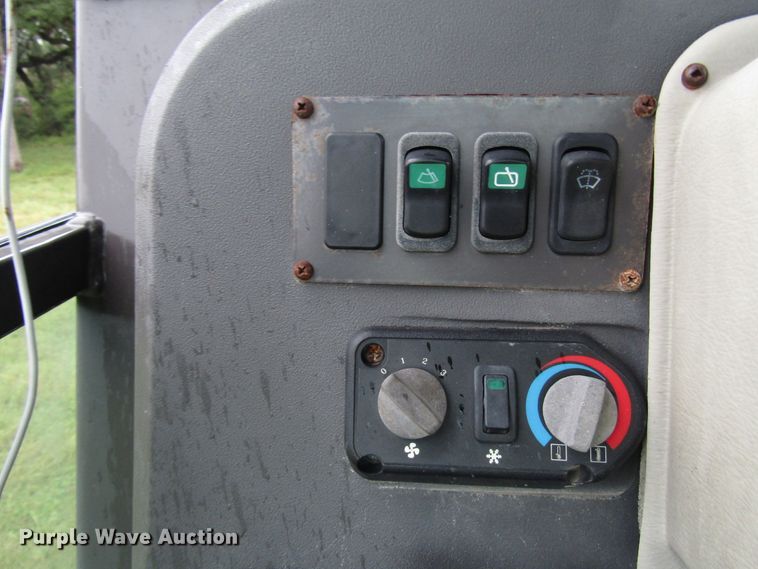 image for item DG6657 2009 Volvo SD100D single drum vibratory roller