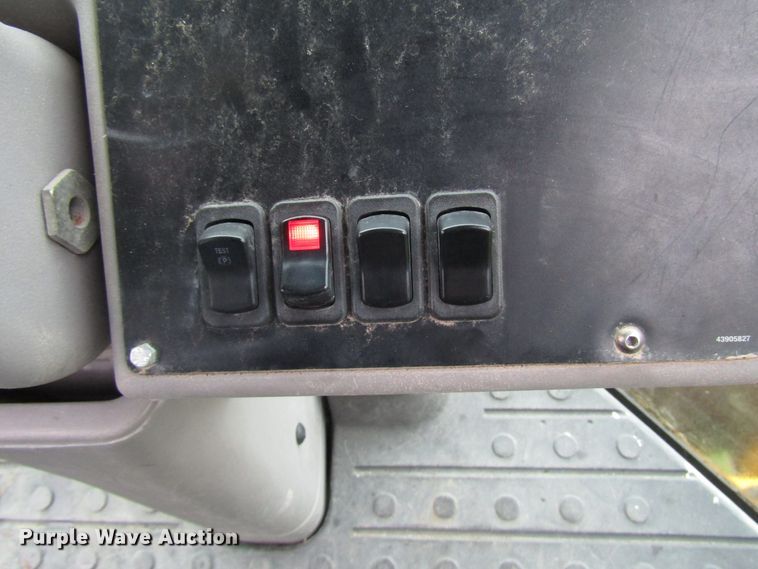 image for item DG6657 2009 Volvo SD100D single drum vibratory roller