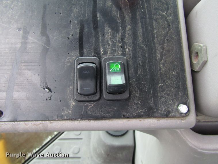 image for item DG6657 2009 Volvo SD100D single drum vibratory roller