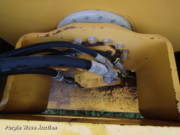 image for item DG6657 2009 Volvo SD100D single drum vibratory roller