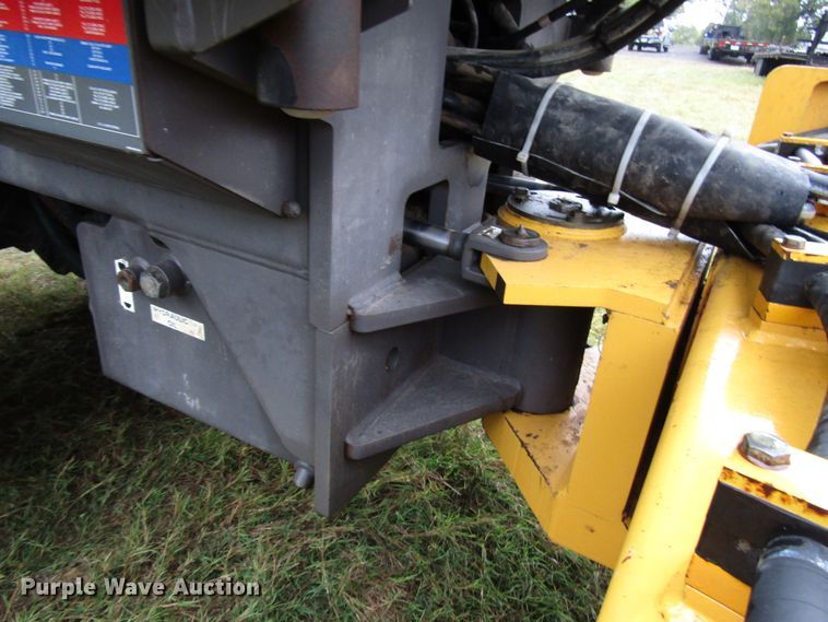 image for item DG6657 2009 Volvo SD100D single drum vibratory roller