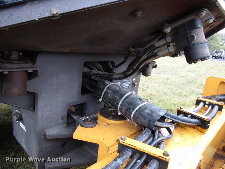 image for item DG6657 2009 Volvo SD100D single drum vibratory roller