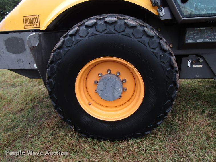 image for item DG6657 2009 Volvo SD100D single drum vibratory roller