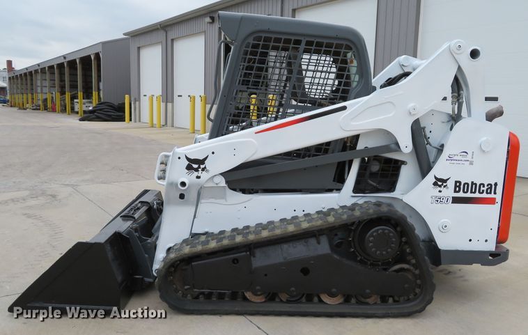 image for item DH1634 2015 Bobcat T590 skid steer
