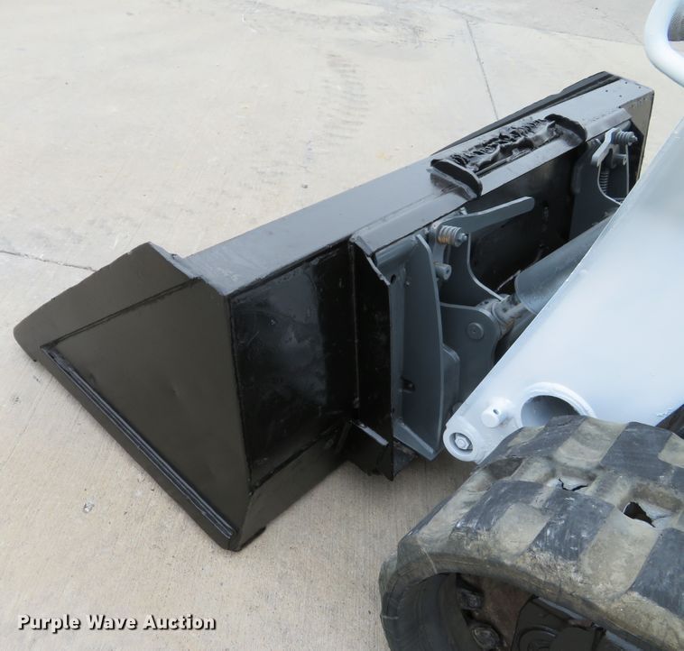 image for item DH1634 2015 Bobcat T590 skid steer