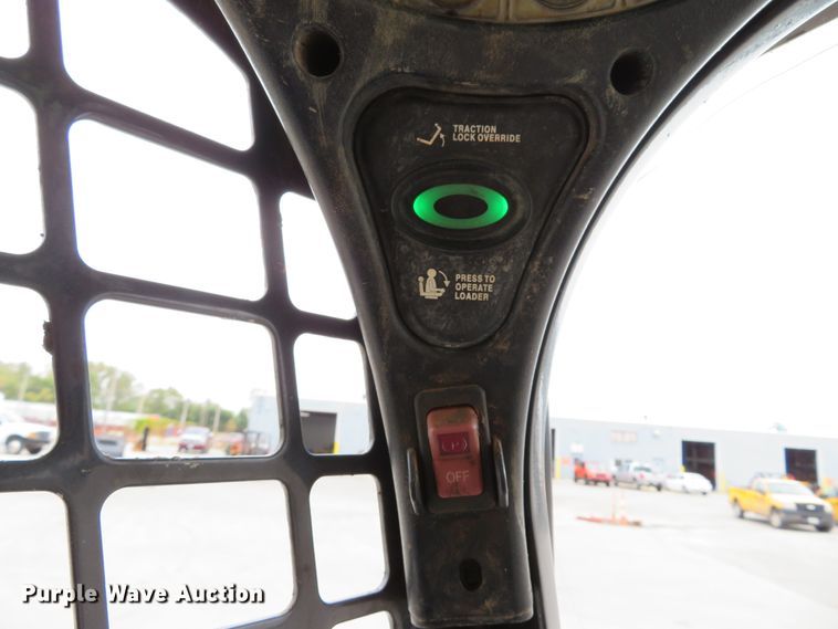 image for item DH1634 2015 Bobcat T590 skid steer