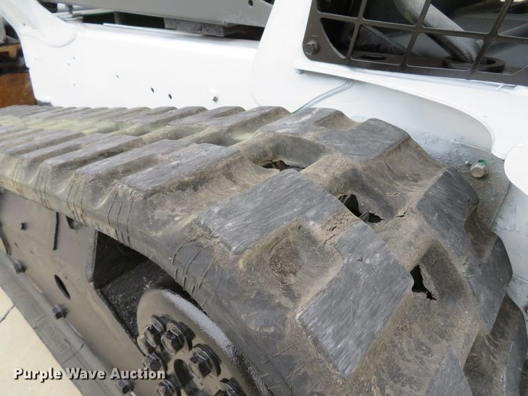 image for item DH1634 2015 Bobcat T590 skid steer