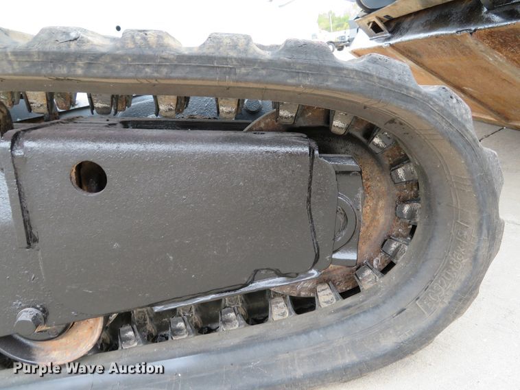 image for item DH1634 2015 Bobcat T590 skid steer