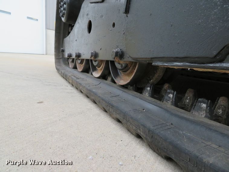 image for item DH1634 2015 Bobcat T590 skid steer