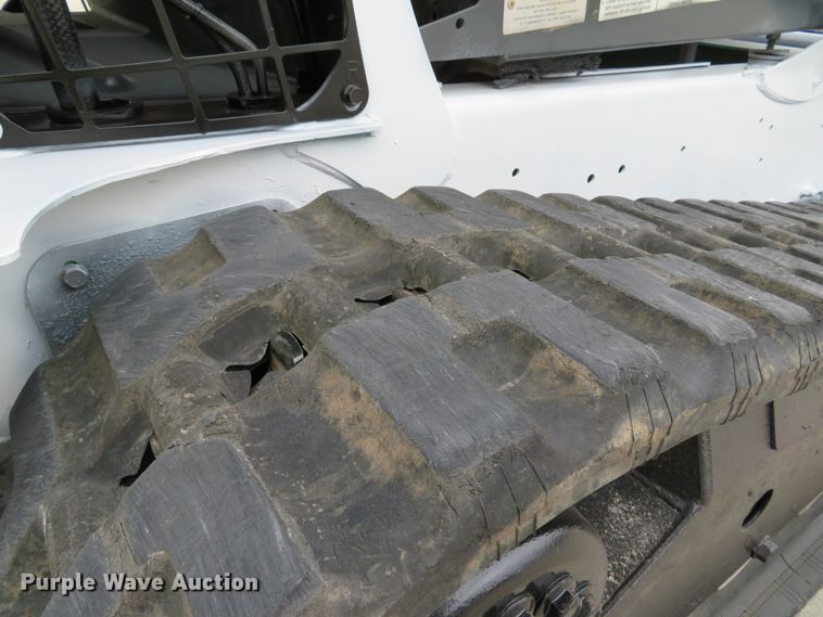 image for item DH1634 2015 Bobcat T590 skid steer