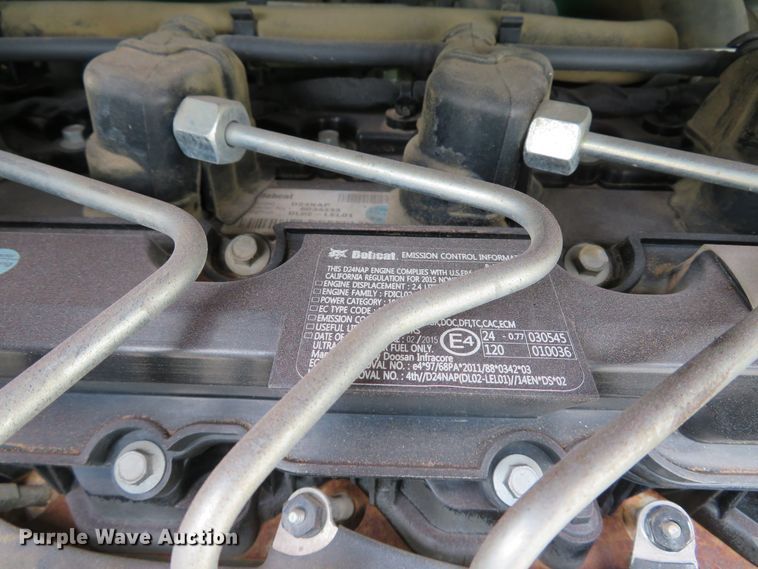 image for item DH1634 2015 Bobcat T590 skid steer