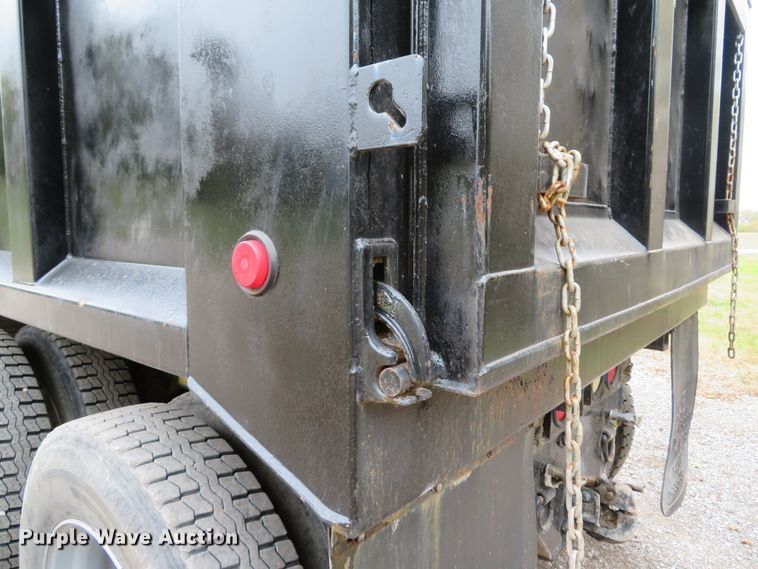 image for item DH1670 1993 Western Star 4964F dump truck