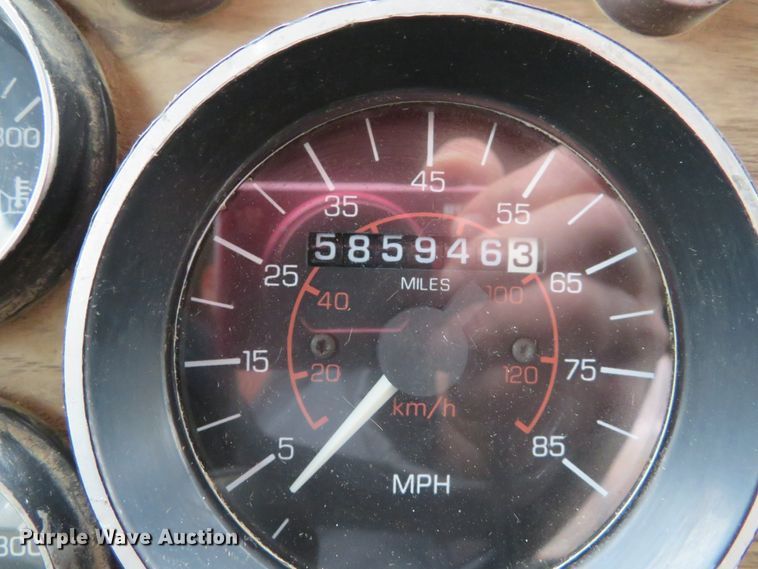 image for item DH1670 1993 Western Star 4964F dump truck