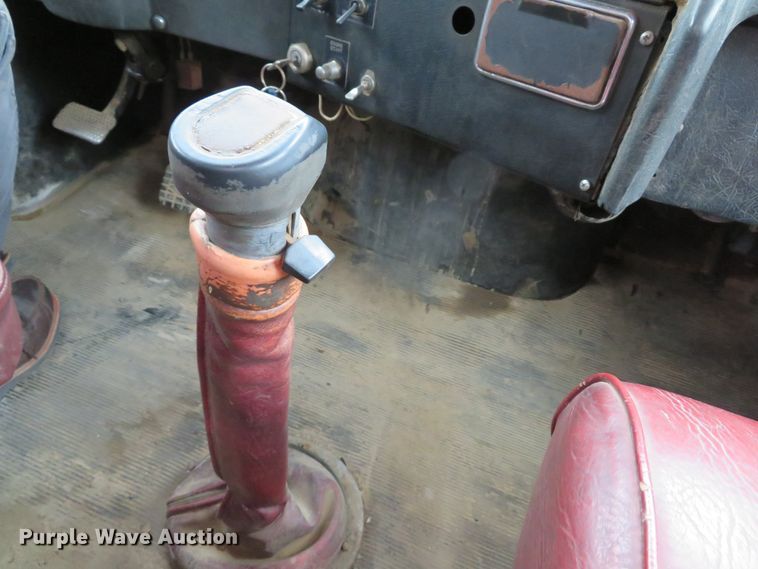 image for item DH1670 1993 Western Star 4964F dump truck