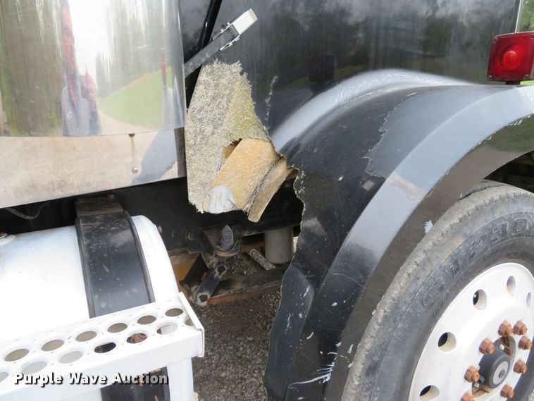 image for item DH1670 1993 Western Star 4964F dump truck