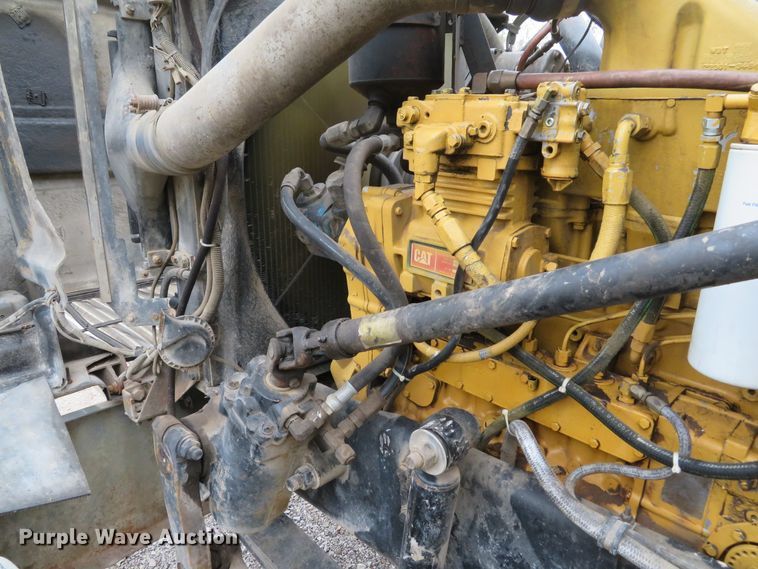 image for item DH1670 1993 Western Star 4964F dump truck