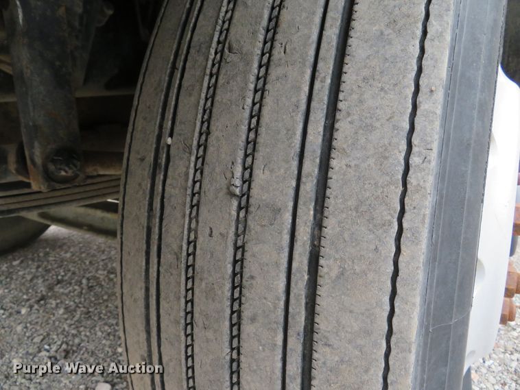 image for item DH1670 1993 Western Star 4964F dump truck